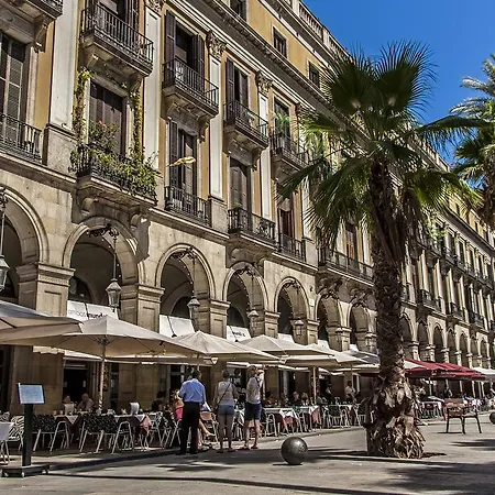 Habitat Art Apartment Barcelona