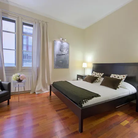 Habitat Art Apartment *
